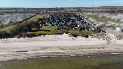 Luftbild - 3 Zimmer Einfamilienhaus in Neukirchen