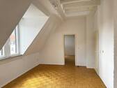 Wohnzimmer - 3 Zimmer Etagenwohnung zum Kaufen in Mannheim