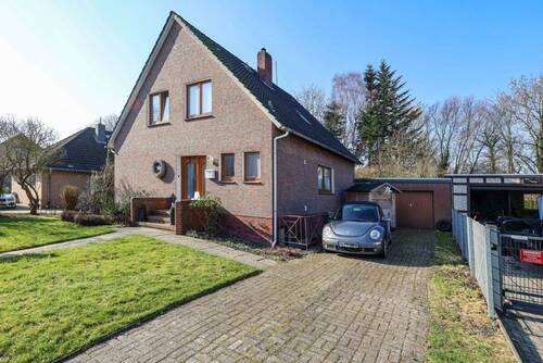 Außenansicht - 6 Zimmer Einfamilienhaus zum Kaufen in Wilhelmshaven