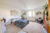 1 Schlafzimmer (EG) I - 5 Zimmer Einfamilienhaus zum Kaufen in Berlin