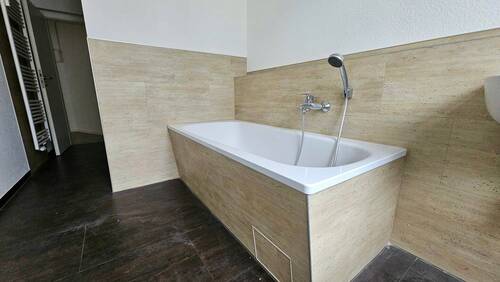 20251117_132251.jpg - Moderne 4-Raumwohnung mit Balkon und zwei Bädern – ideal für Familien oder Paare