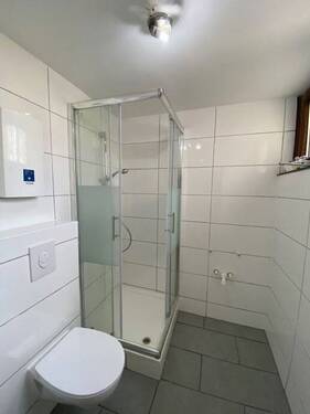 Top renoviert - Wohlfühlzuhause! Mit Balkon! - 450,00&nbsp;EUR Kaltmiete, ca.&nbsp; 40,00&nbsp;m&sup2;&nbsp;Wohnfl&auml;che