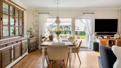 EG Wohnzimmer 1 - 5 Zimmer Doppelhaushälfte zum Kaufen in Pinneberg