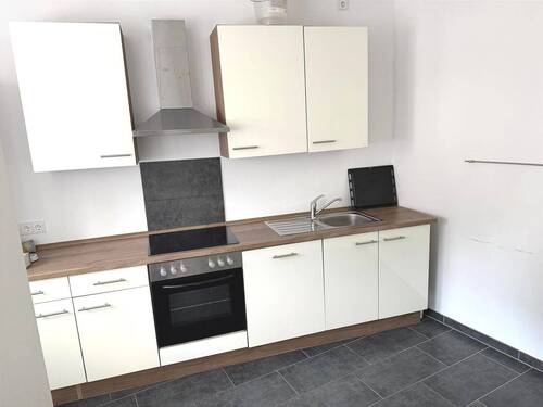 ACZD1271.JPG - Frei ab 01.05.2026 3-Zimmerwohnung im Erdgeschoss mit Einbauküche Gäste-WC