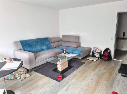 Helles Wohnzimmer - 2 Zimmer Etagenwohnung zur Miete in Steinen