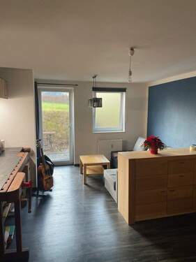 Wohn-Esszimmer - 2 Zimmer Etagenwohnung zur Miete in Steimel