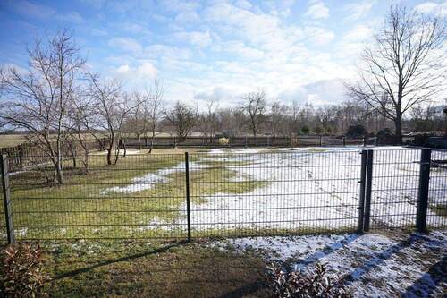 Obst und Spielwiese - 