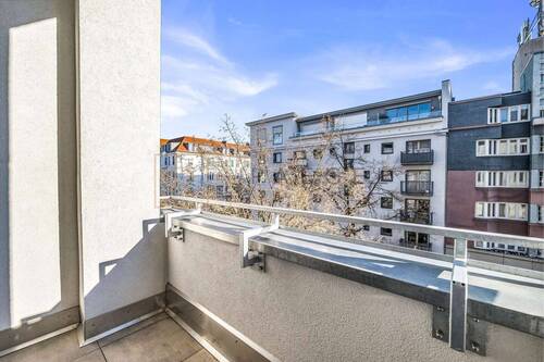 Balkon zur Straße - 