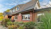 Außenansicht 2 - 9 Zimmer Mehrfamilienhaus, Wohnhaus zum Kaufen in Stafstedt