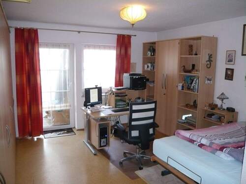 Schlafzimmer (EG) - 