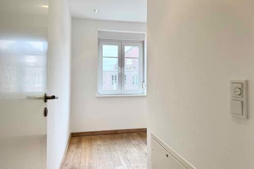 Büro OG - Ansicht 1 - 