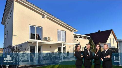 Gartenansicht - 5 Zimmer Mehrfamilienhaus, Wohnhaus zum Kaufen in Fischach