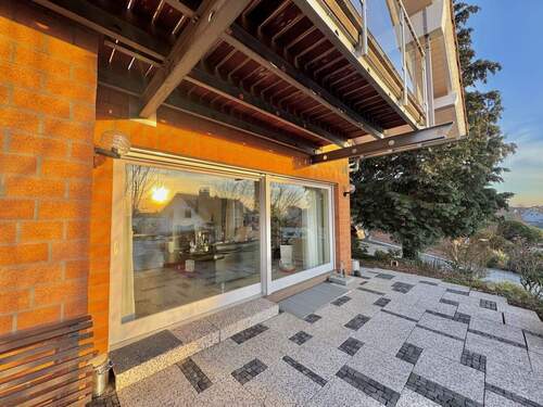 Vordere Terrasse am Wohnbereich (3) - 