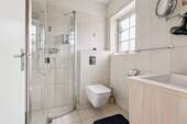 Duschbad im Erdgeschoss - 