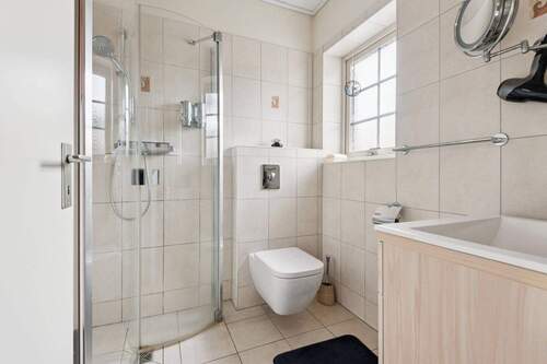 Duschbad im Erdgeschoss - 