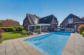 Hausansicht Garten II - 6 Zimmer Einfamilienhaus in Laatzen