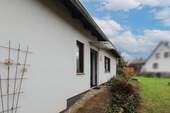 Zugang Haus(1) - 