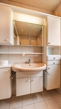 1. OG Badezimmer 2 - 