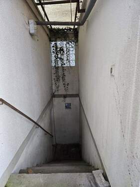 Treppe zum Keller - 