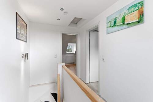 Treppenhaus und Flur / DG - 