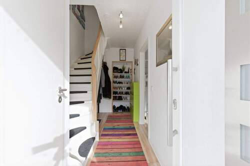 Hauseingang - 4 Zimmer Einfamilienhaus zum Kaufen in Dormagen