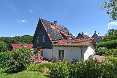 Briefmarke - Perfektes Familienparadies mit Garten & Garage! Energieeffizientes, freist. EFH in Waldrandlage
