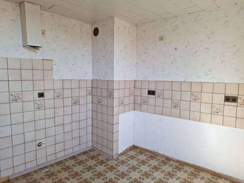 Küche Dachgeschoss.jpg - 1 Zimmer Mehrfamilienhaus, Wohnhaus in Naumburg