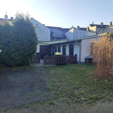 Denkmalgeschütztes Mehrfamilienhaus - 