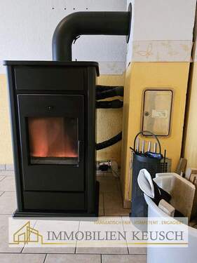 Wasserführender Kamin EG - 4 Zimmer Doppelhaushälfte in Twistringen