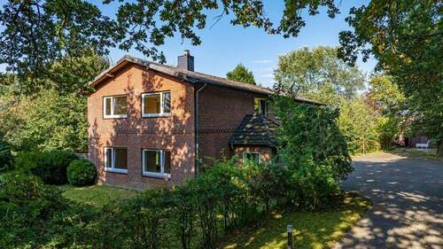 Willkommen - Resthof mit 2 Wohnungen, Stall und großer Hauskoppel sucht Liebhaber...