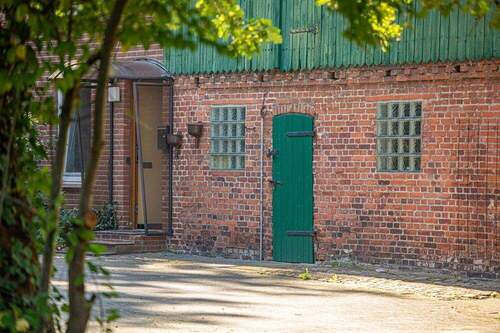 Wirtschaftsteil - 