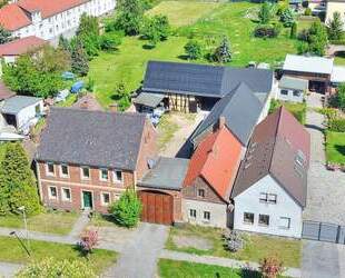Historischer Gutshof - ideal als Mehrgenerationenhaus oder großzügiges Einfamilienhaus - Gräfenhainichen Möhlau