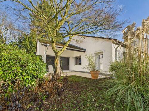 Hausansicht - Familienfreundliches, modernes Einfamilienhaus mit 174 m² Wohn-Nutzfläche