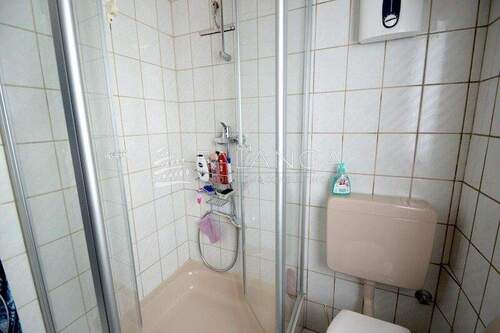 Tageslichtbad OG links - 