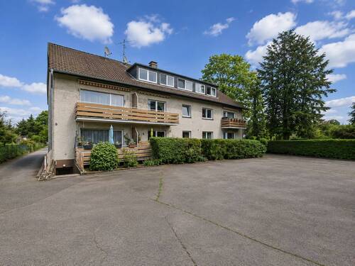 Rückansicht - 2 Zimmer Mehrfamilienhaus, Wohnhaus zum Kaufen in Köln / Elsdorf