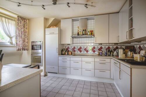 Küche, DG-Wohnung - 