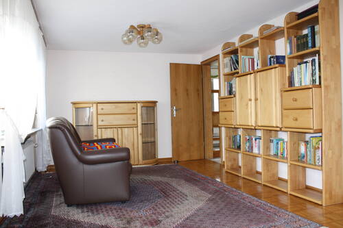 Wohnzimmer EG - 6 Zimmer Mehrfamilienhaus, Wohnhaus in Erndtebrück