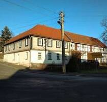 Wohnen auf dem Bauernhof - 900,00 EUR Kaltmiete, ca.  200,00 m² Wohnfläche in Dreba (PLZ: 07806)