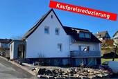Kaufpreisreduzierung / Straßenansicht - 4 Zimmer Einfamilienhaus zum Kaufen in Bad Berleburg