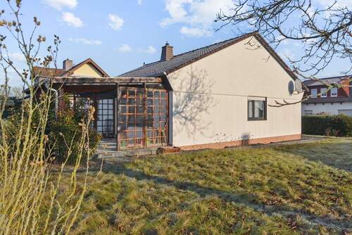 Seitenansicht - 4 Zimmer Einfamilienhaus in Baunatal / Großenritte