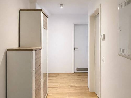 Zentraler Flur - Etagenwohnung mit 61,00 m&sup2; in Leipzig zum Kaufen