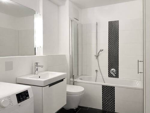 Modernes Badezimmer - 