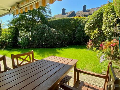 Terrasse - 3 Zimmer mit sonnigem Garten - 285.000,00 EUR Kaufpreis, ca.  112,00 m² Wohnfläche