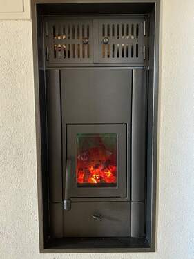 Anfeuerung Kachelofen Gang - 