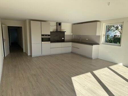 WZ mit Küche - 2 Zimmer Etagenwohnung zur Miete in Lindau