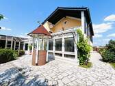 Ihr Haus terrassenseits von Süden - 5 Zimmer Einfamilienhaus zum Kaufen in Hemau