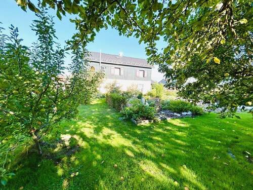 Ihr Haus gartenseits von Süd-Osten - 