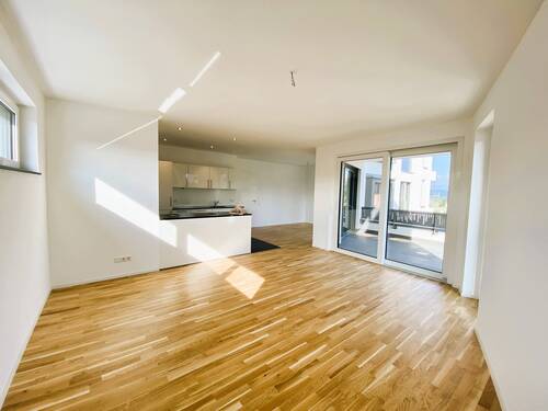 Wohnen/Essen/Kochen - 3 Zimmer Etagenwohnung zur Miete in Laufenburg (Baden)