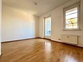 Schlafzimmer mit Balkonzugang - 