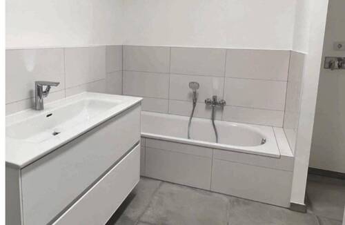 Badewanne und WM Anschluss - 
